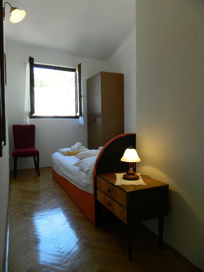 Ema Apartment Brela